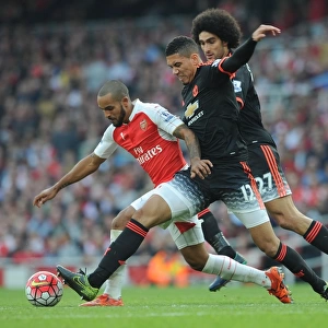 Walcott vs Smalling: A Premier League Showdown - Arsenal vs Manchester United (2015/16)