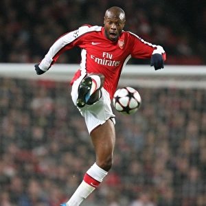 William Gallas Leads Arsenal to 4:1 Victory over AZ Alkmaar in Champions League Group H