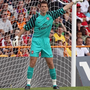 Wojciech Szczesny (Arsenal). Barnet 0: 4 Arsenal. Pre Season Friendly. Underhill
