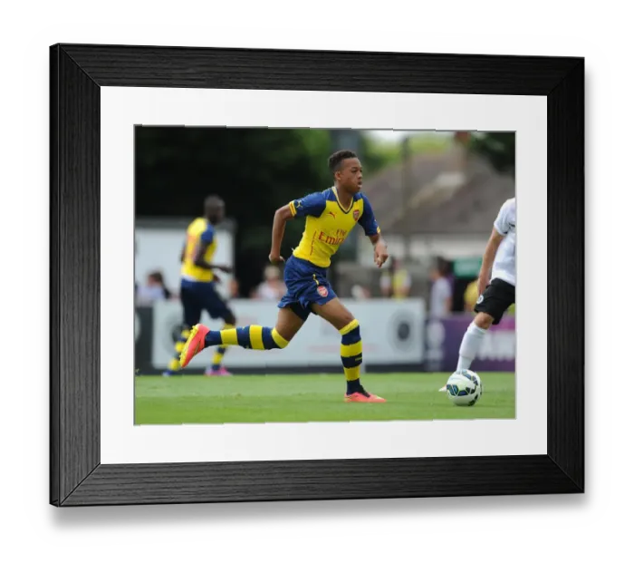 Framed Print : Chris Willock's Standout Performance: Arsenal's Pre-Season Thriller at Borehamwood Framed Print : Chris Willock's Standout Performance: Arsenal's Pre-Season Thriller at Borehamwood