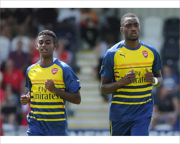 Gedion Zelalem and Semi Ajayi (Arsenal) warms up before the match. Boreham Wood 0: 2 Arsenal