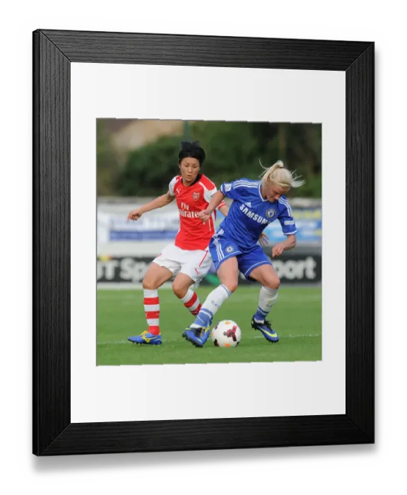 Framed Print : Clash of Titans: Yakuri Kinga vs. Katie Chapman in WSL Showdown