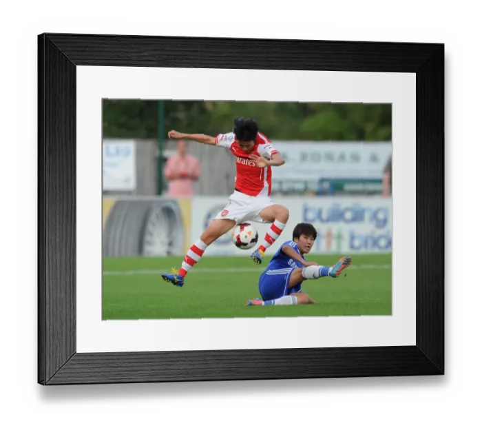 Framed Print : Clash of Titans: Yakuri Kinga vs. Ji So Yun in WSL Showdown