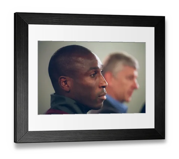 Framed Print : Champions League 2005-06: Ajax vs. Arsenal Showdown Framed Print : Champions League 2005-06: Ajax vs. Arsenal Showdown