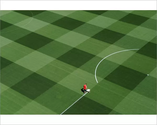 First Look: Newly Marked Emirates Stadium Pitch, Arsenal Football Club (July 2014)