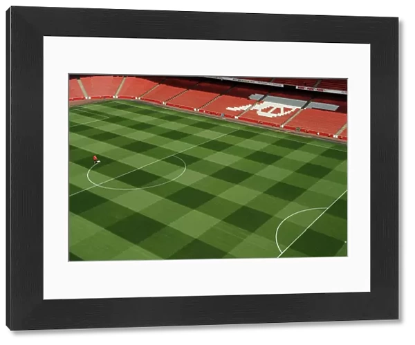 Arsenal's Newly Resurfaced Emirates Stadium Pitch: First Look