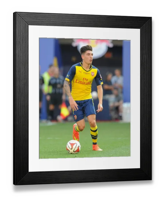 Framed Print : Hector Bellerin Faces Off Against New York Red Bulls in Arsenal's Pre-Season Friendly