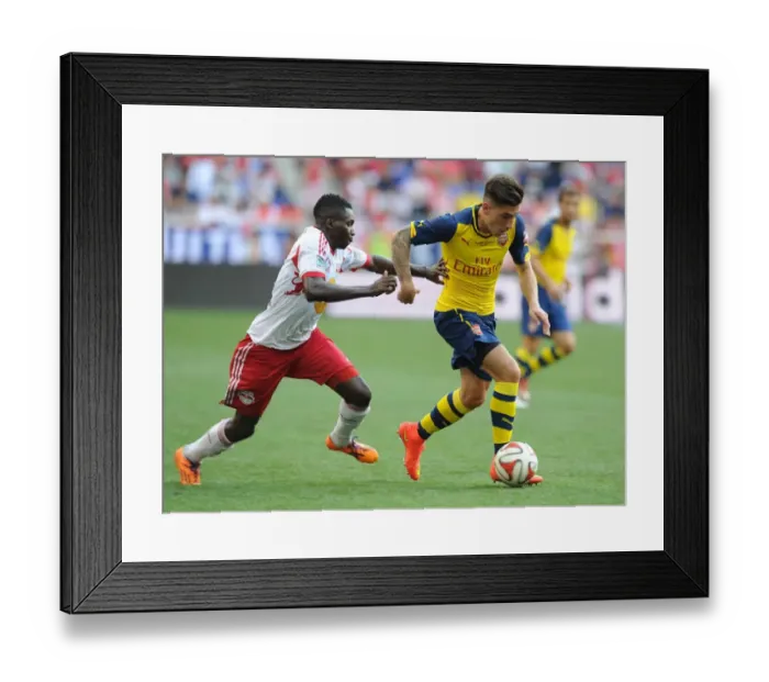 Framed Print : Clash of Titans: Hector Bellerin vs. Ambroise Oyongo - Arsenal vs. New York Red Bulls (2014) Framed Print : Clash of Titans: Hector Bellerin vs. Ambroise Oyongo - Arsenal vs. New York Red Bulls (2014)