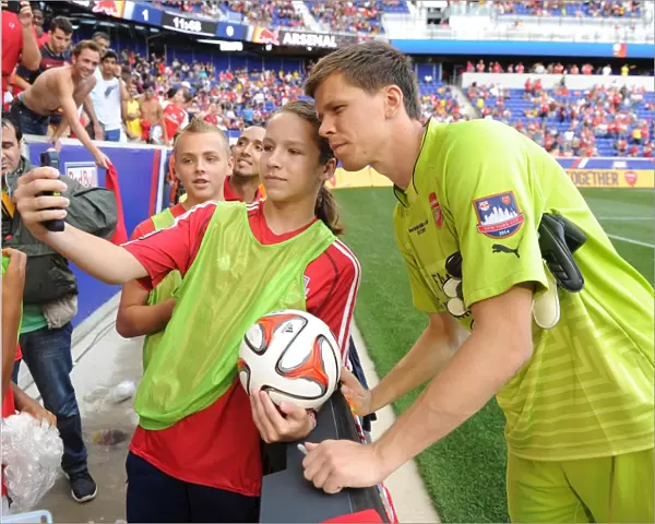 Wojciech Szczesny's Half-Time Selfie: Arsenal vs. New York Red Bulls (2014-15)