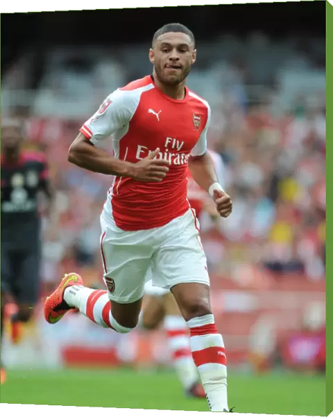 Alex Oxlade-Chamberlain's Brilliant Performance: Arsenal Crushes Benfica 5-1 at The Emirates Cup