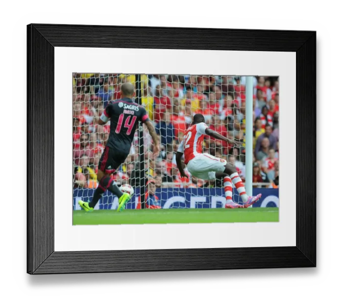 Framed Print : Yaya Sanogo Scores First Arsenal Goal Against Benfica in 2014-15 Emirates Cup