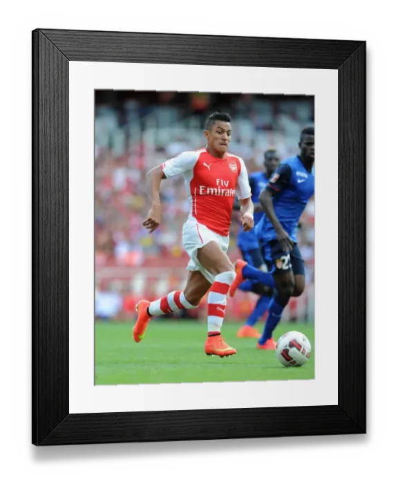 Framed Print : Alexis Sanchez in Action: Arsenal vs AS Monaco, Emirates Cup 2014