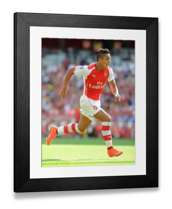 Framed Print : Alexis Sanchez in Action: Arsenal vs AS Monaco, Emirates Cup 2014 Framed Print : Alexis Sanchez in Action: Arsenal vs AS Monaco, Emirates Cup 2014