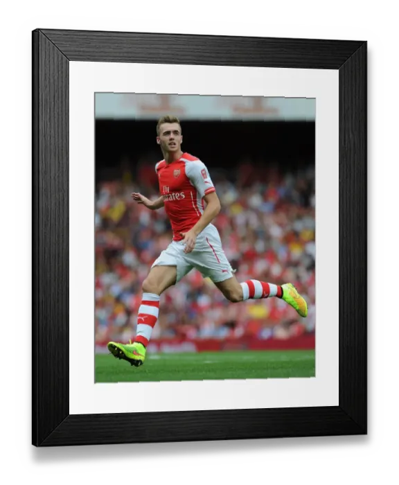 Framed Print : Calum Chambers in Action: Arsenal vs Benfica, Emirates Cup 2014 Framed Print : Calum Chambers in Action: Arsenal vs Benfica, Emirates Cup 2014
