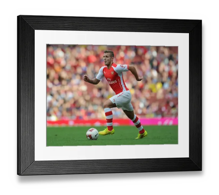 Framed Print : Jack Wilshere in Action: Arsenal vs Benfica, Emirates Cup 2014 Framed Print : Jack Wilshere in Action: Arsenal vs Benfica, Emirates Cup 2014