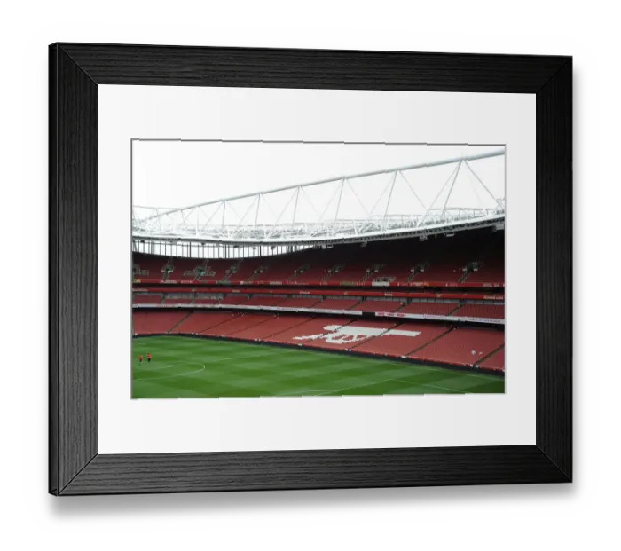 Framed Print : Arsenal vs Benfica at Emirates Stadium (2014-15)