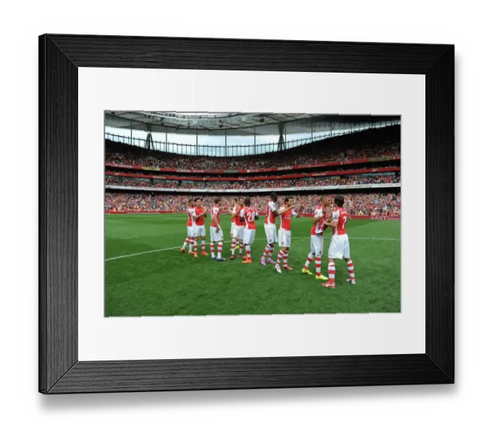 Framed Print : LONDON, ENGLAND - AUGUST 02: The Arsenal team line up before the match between Arsenal Framed Print : LONDON, ENGLAND - AUGUST 02: The Arsenal team line up before the match between Arsenal