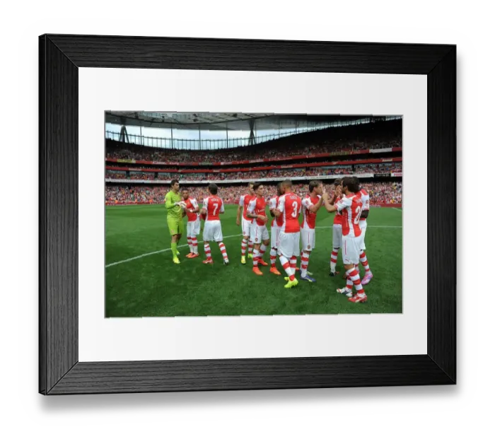 Framed Print : Arsenal vs Benfica at The Emirates Cup 2014: Arsenal Team Line-Up