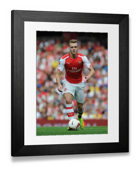 Framed Print : Calum Chambers in Action: Arsenal vs Benfica, Emirates Cup 2014