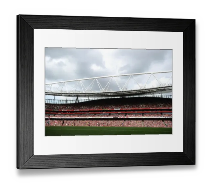 Framed Print : Arsenal vs Benfica Clash at Emirates Stadium: Emirates Cup 2014 Framed Print : Arsenal vs Benfica Clash at Emirates Stadium: Emirates Cup 2014