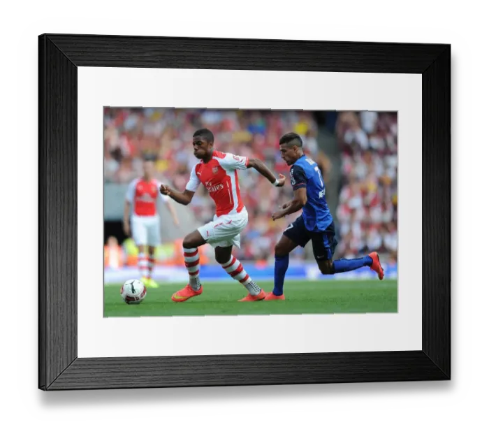 Framed Print : Chuba Akpom Outsmarts Nabil Dirar: Arsenal's Star Forward Shines in Emirates Cup Clash