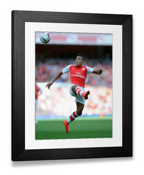 Framed Print : Alexis Sanchez in Action: Arsenal vs AS Monaco, Emirates Cup 2014 Framed Print : Alexis Sanchez in Action: Arsenal vs AS Monaco, Emirates Cup 2014