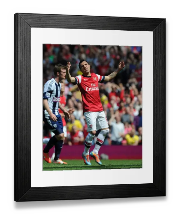 Framed Print : Santi Cazorla in Action: Arsenal vs. West Bromwich Albion, Premier League 2013-14 Framed Print : Santi Cazorla in Action: Arsenal vs. West Bromwich Albion, Premier League 2013-14
