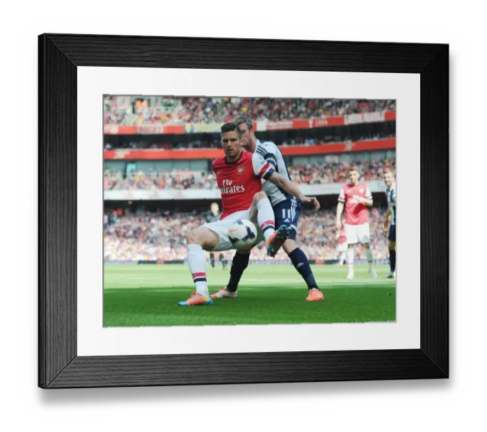 Framed Print : Clash at Emirates: Giroud vs. Brunt - Arsenal vs. West Bromwich Albion, Premier League, 2013-14 Framed Print : Clash at Emirates: Giroud vs. Brunt - Arsenal vs. West Bromwich Albion, Premier League, 2013-14