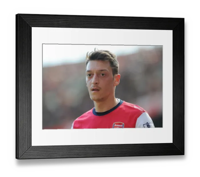 Framed Print : Mesut Ozil in Action: Arsenal vs. West Bromwich Albion, Premier League 2013-14