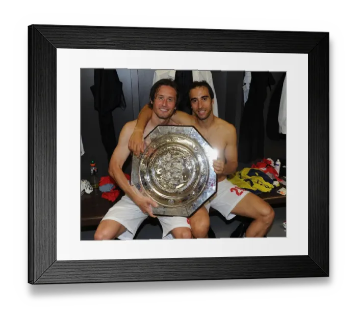Framed Print : Arsenal's Rosicky and Flamini Celebrate FA Community Shield Victory over Manchester City
