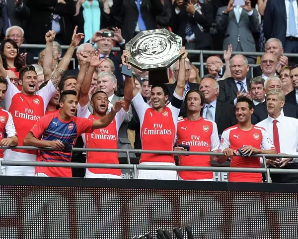 Arsenal Champions: Arsene Wenger and His Team Celebrate FA Community Shield Victory (2014 / 15)
