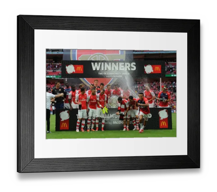 Framed Print : Arsenal Celebrates FA Community Shield Win Against Manchester City (2014)