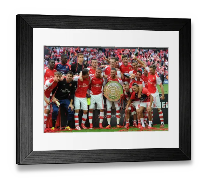 Framed Print : Arsenal team celebrate winning the Community Shield. Arsenal 3: 0 Manchester City Framed Print : Arsenal team celebrate winning the Community Shield. Arsenal 3: 0 Manchester City