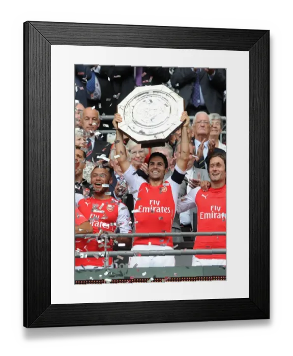 Framed Print : Mikel Arteta Lifts FA Community Shield for Arsenal after Manchester City Victory, 2014