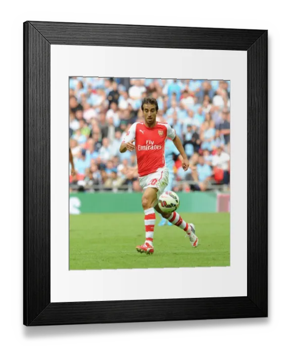Framed Print : Mathieu Flamini (Arsenal). Arsenal 3: 0 Manchester City. FA Community Shield. Wembley Stadium Framed Print : Mathieu Flamini (Arsenal). Arsenal 3: 0 Manchester City. FA Community Shield. Wembley Stadium