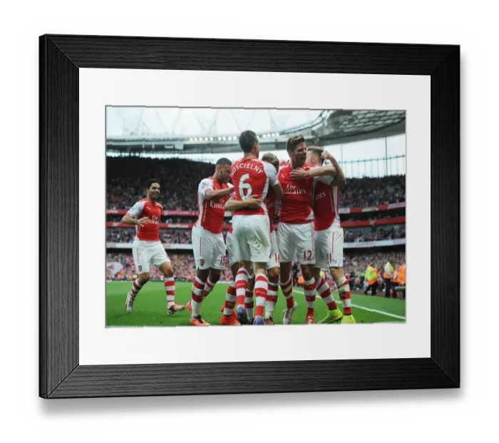 Framed Print : Arsenal Celebrate Ramsey's Goal: Arsenal v Crystal Palace, Premier League 2014 / 15