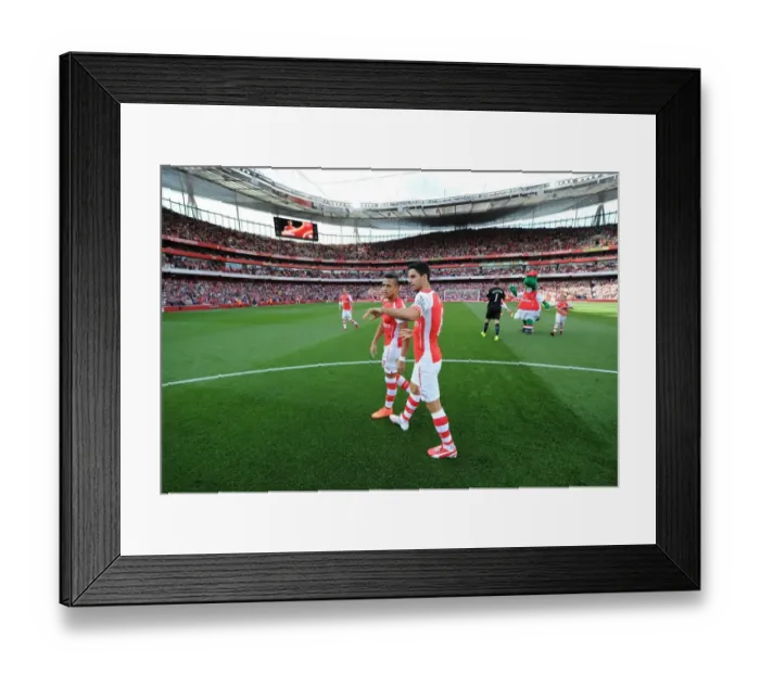 Framed Print : Arsenal Duo: Alexis Sanchez and Mikel Arteta Before Arsenal v Crystal Palace (2014 / 15)