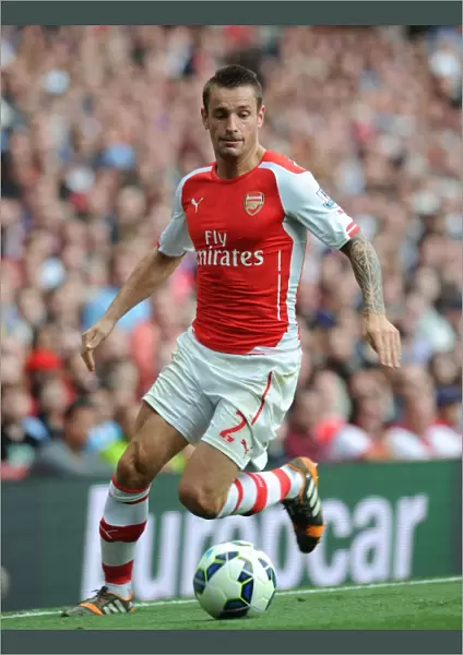 Mathieu Debuchy: Arsenal's Defensive Force in Premier League Clash Against Crystal Palace (2014 / 15)