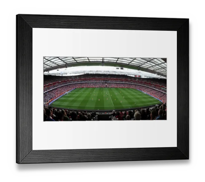 Framed Print : Arsenal's Triumph: 2-1 Over Crystal Palace in the Premier League (August 16, 2014)