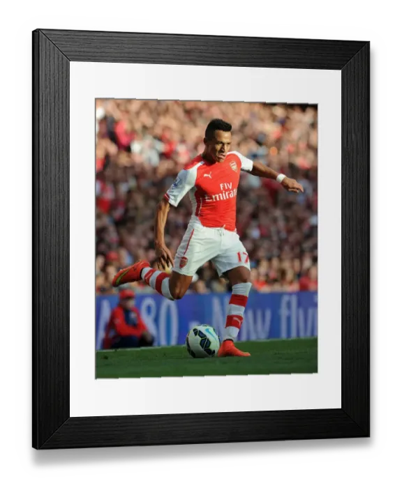 Framed Print : Alexis Sanchez: Arsenal's Star Player in Action vs Crystal Palace, Premier League 2014 / 15