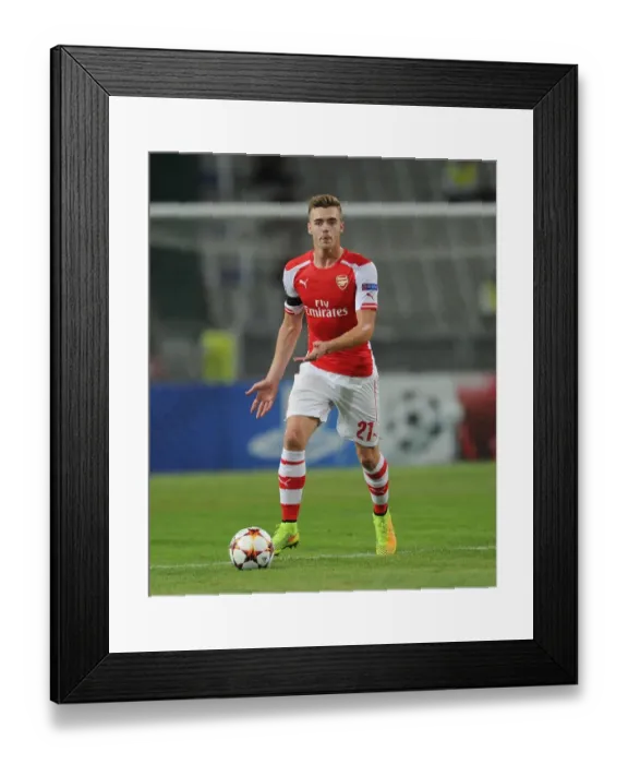Framed Print : Calum Chambers in Action: Arsenal vs. Besiktas, UEFA Champions League Qualifier (2014) Framed Print : Calum Chambers in Action: Arsenal vs. Besiktas, UEFA Champions League Qualifier (2014)