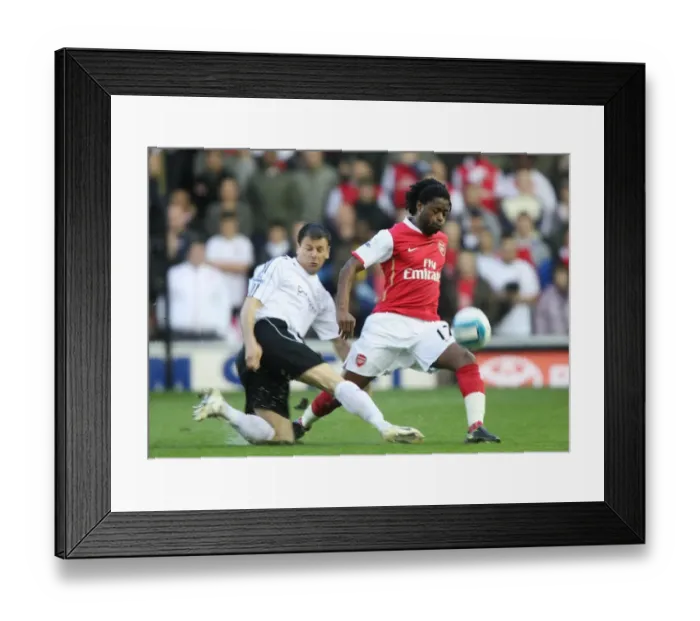 Framed Print : Alex Song (Arsenal) Mile Sterjovski (Derby)