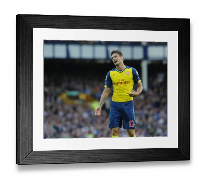 Framed Print : Olivier Giroud in Action: Everton vs Arsenal, Premier League 2014 / 15 Framed Print : Olivier Giroud in Action: Everton vs Arsenal, Premier League 2014 / 15