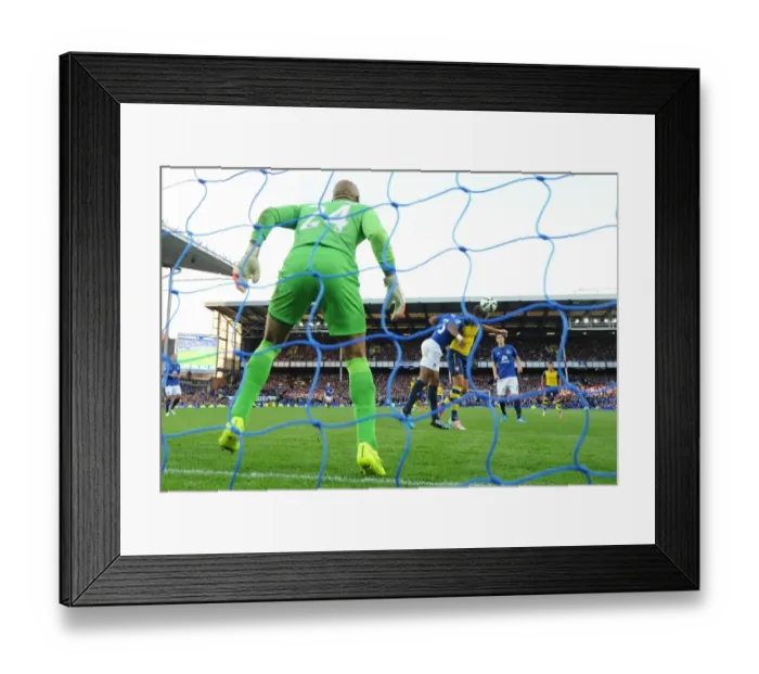 Framed Print : Olivier Giroud Scores Past Tim Howard: Everton vs Arsenal, 2014 / 15 Premier League