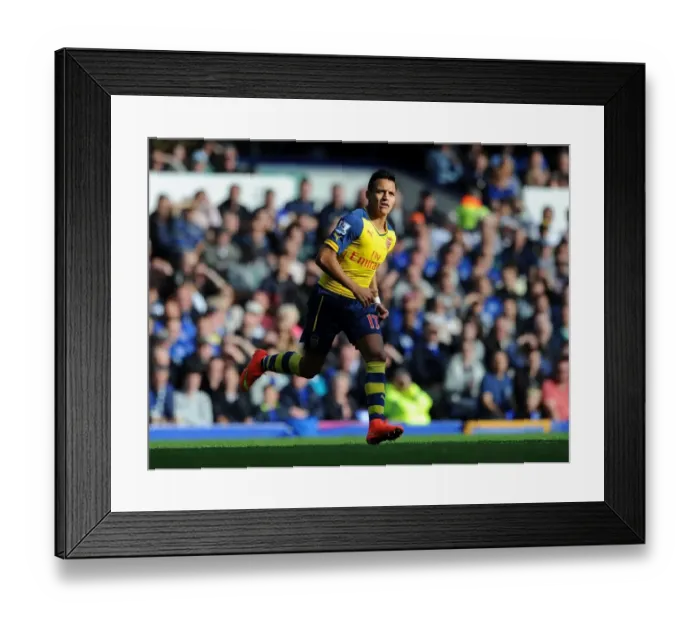 Framed Print : Alexis Sanchez: Intense Action from Everton vs. Arsenal, Premier League 2014 / 15 Framed Print : Alexis Sanchez: Intense Action from Everton vs. Arsenal, Premier League 2014 / 15
