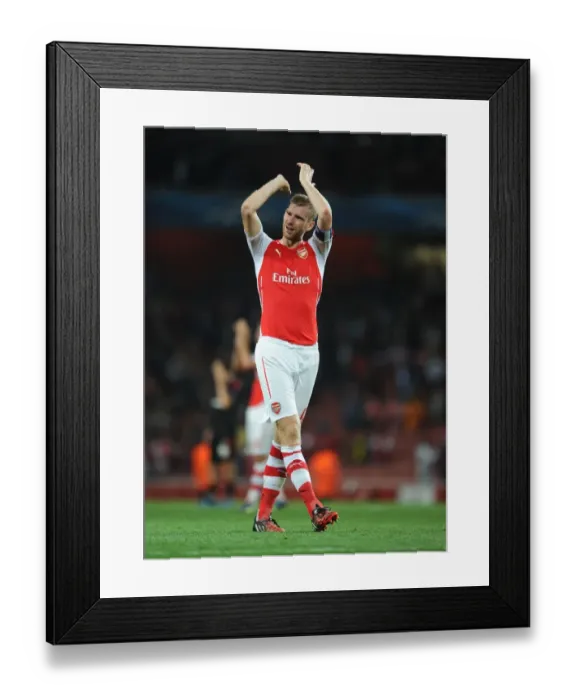 Framed Print : Per Mertesacker Celebrates with Arsenal Fans after Champions League Victory (2014 / 15) Framed Print : Per Mertesacker Celebrates with Arsenal Fans after Champions League Victory (2014 / 15)