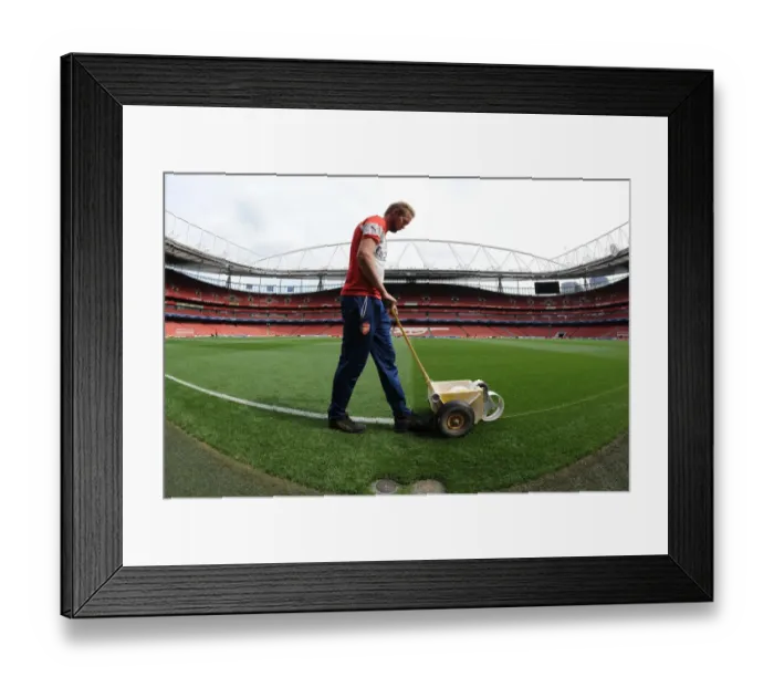 Framed Print : Emirates Stadium: Arsenal's Prepared Pitch for Besiktas (2014 / 15 Champions League) Framed Print : Emirates Stadium: Arsenal's Prepared Pitch for Besiktas (2014 / 15 Champions League)