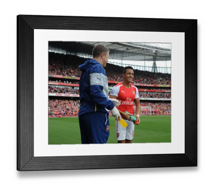 Framed Print : Arsenal: Alexis Sanchez and Colin Lewin - Pre-Match Preparation vs Manchester City (2014-15)