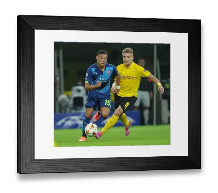 Framed Print : Chamberlain vs. Immobile: Battle at Signal Iduna Park - Borussia Dortmund vs. Arsenal, UEFA Champions League, 2014 Framed Print : Chamberlain vs. Immobile: Battle at Signal Iduna Park - Borussia Dortmund vs. Arsenal, UEFA Champions League, 2014