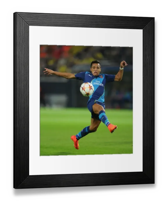 Framed Print : Alexis Sanchez: Arsenal Star in Action against Borussia Dortmund, UEFA Champions League 2014-15
